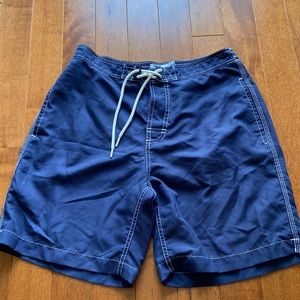 Trunks baiting suit